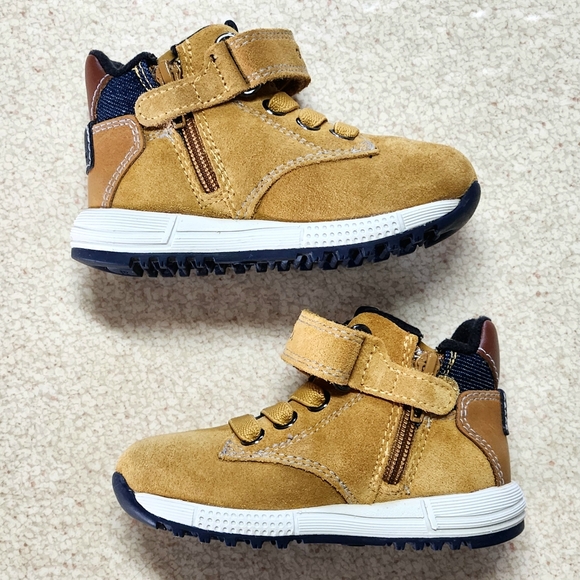 Geox Alben Boot Size 4.5 Colors Wheat Navy White - Picture 3 of 11